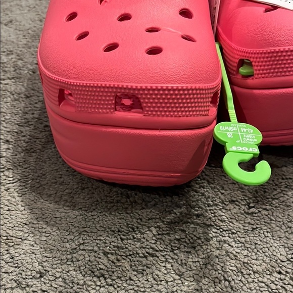 Crocs Siren Clog Size M10/W12 Hyper Pink NWT - Picture 7 of 15